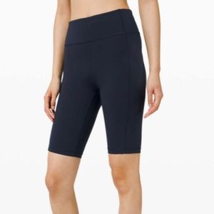 lululemon Invigorate High-Rise Short 10" Everlux 
True Navy Size 6 NWT